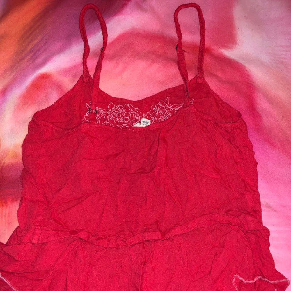 Red Embroidered Floral Tank - Picture 2 of 2